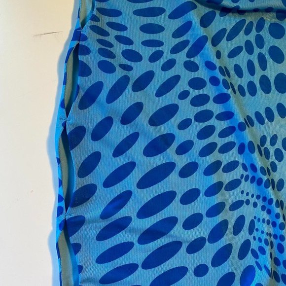 Blue skirt with oval cutouts on each side - Picture 2 of 2